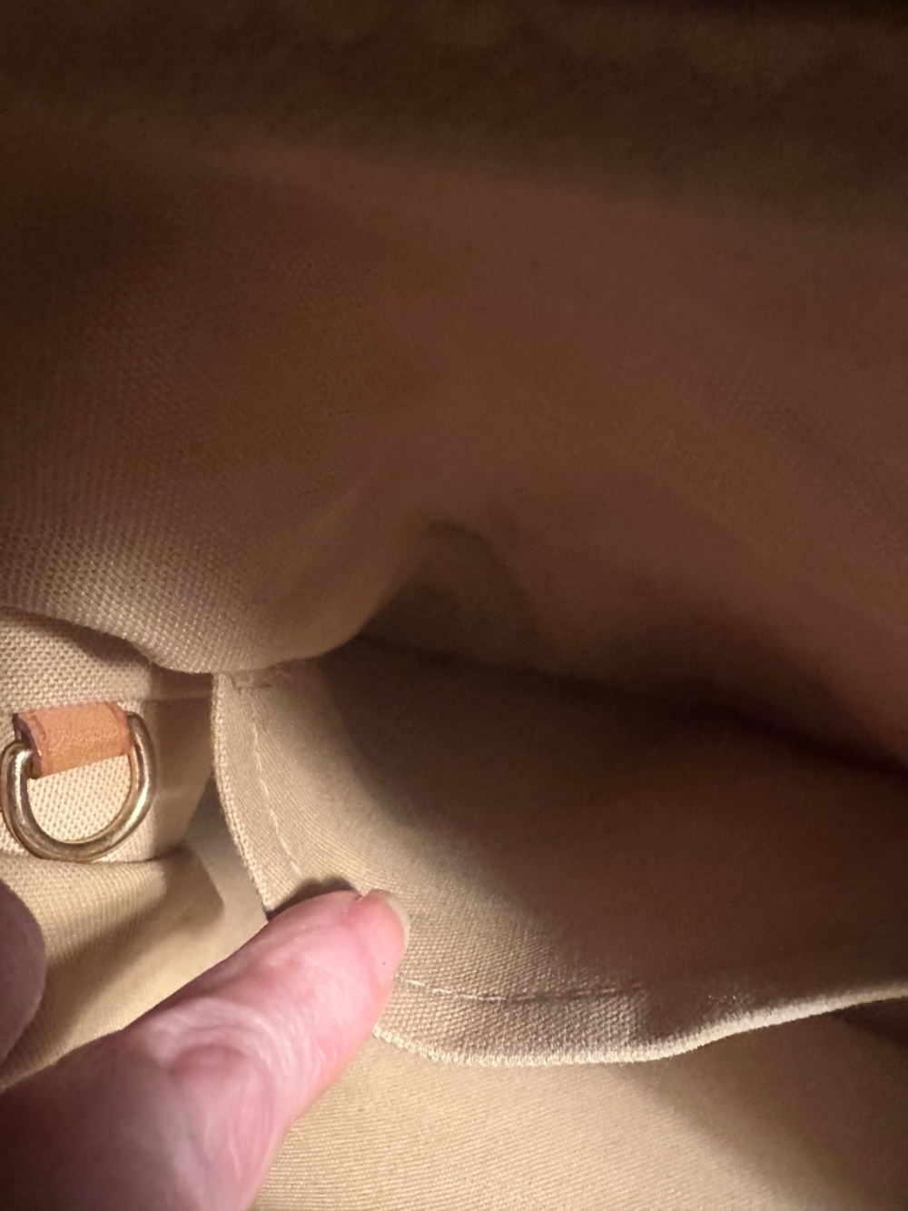 Louis Vuitton Siracusa M M - Picture 14 of 16